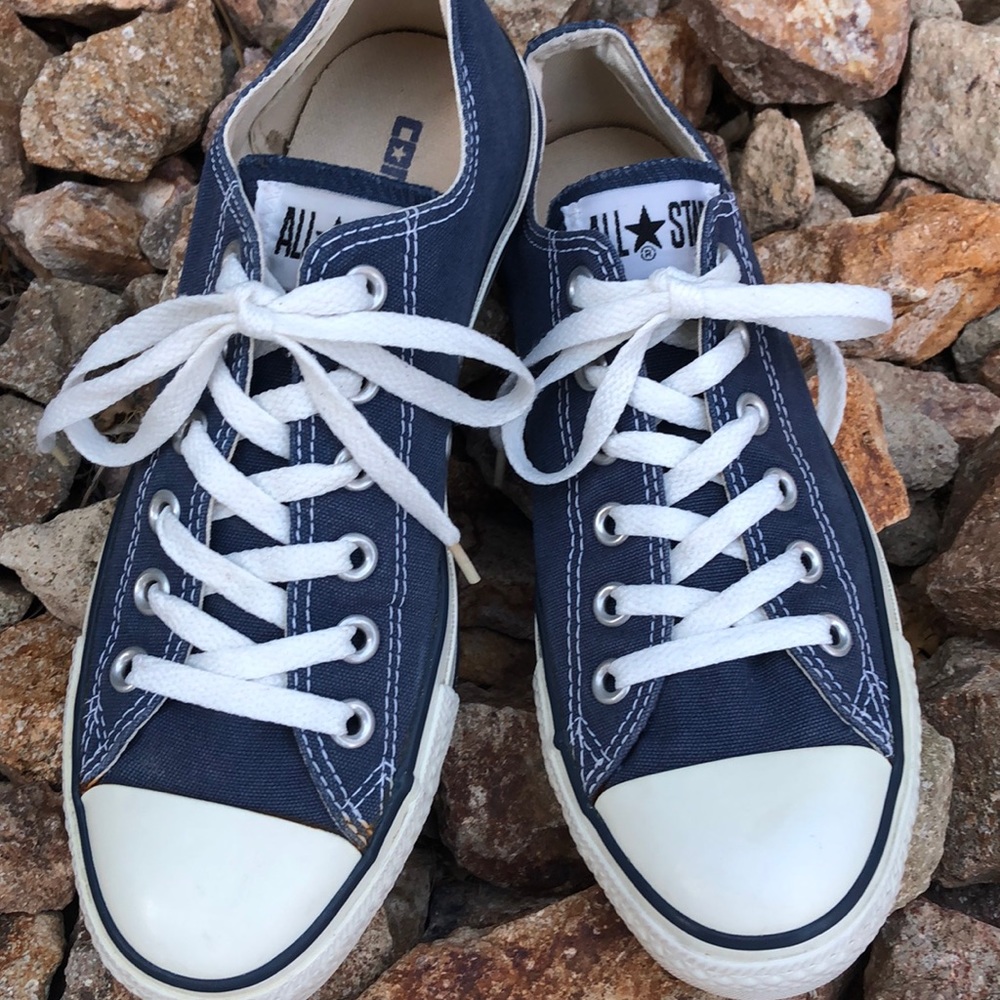 🦋Converse Blue Sneakers🦋